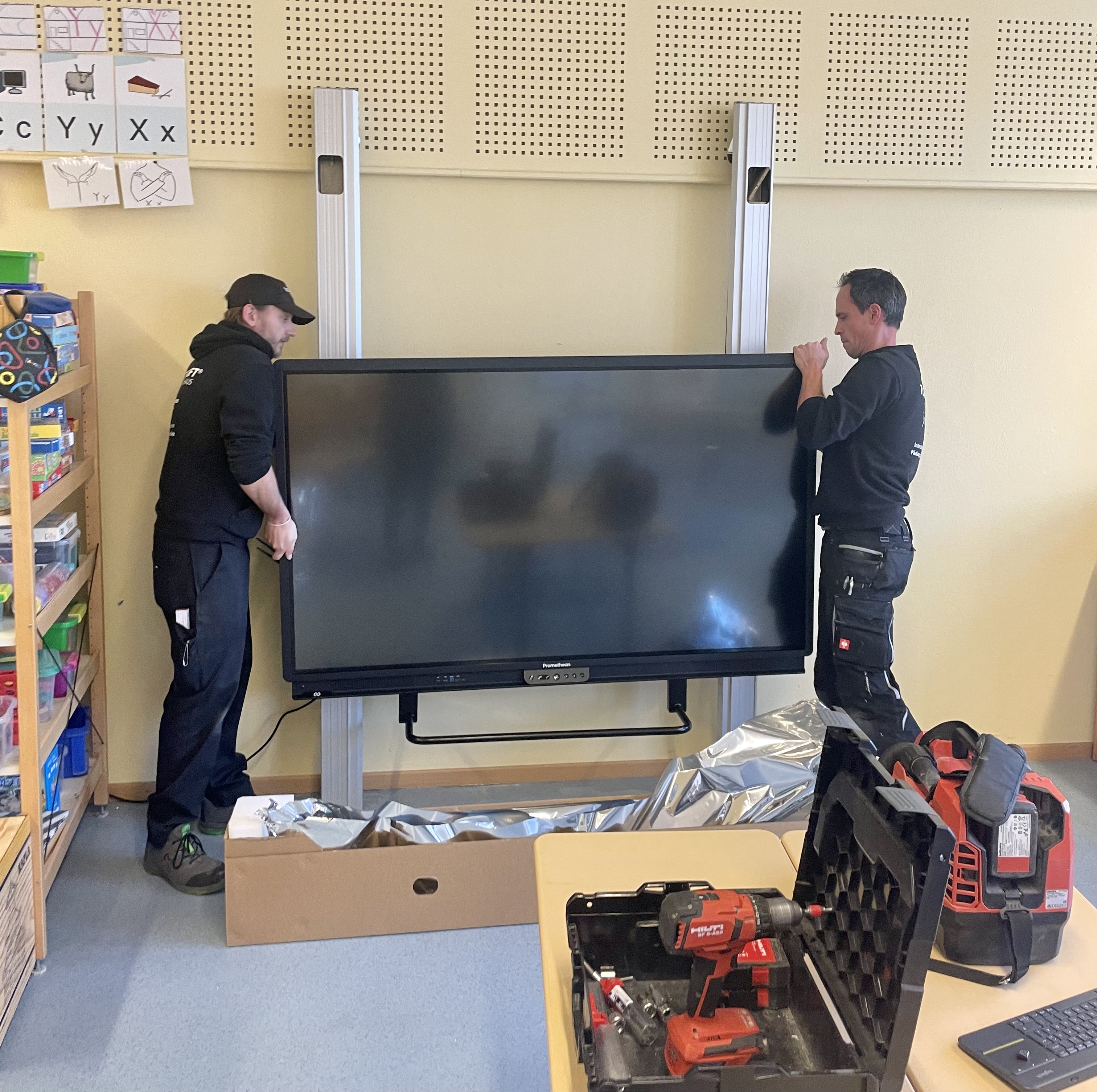 Montage ActivPanel Grundschule Bienenbüttel