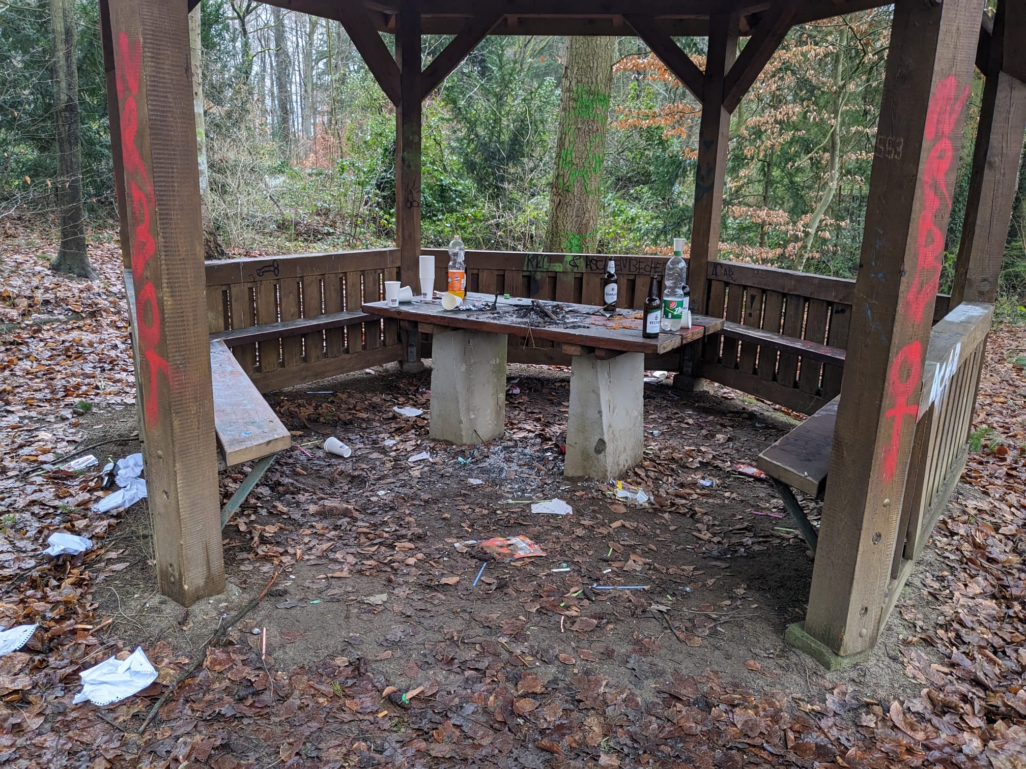 Vandalismus an Bienenbütteler Grillhütte