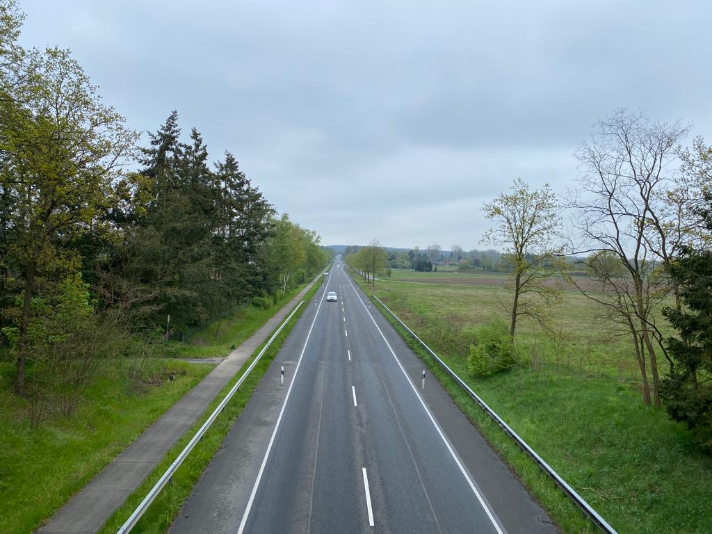 B 4