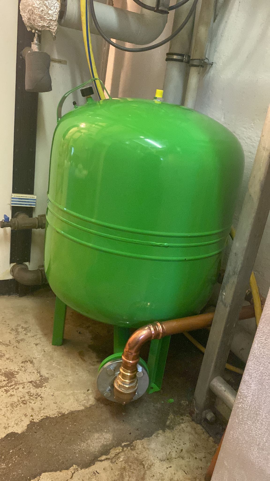 Ausdehnungsgefäß Heizung Waldbad